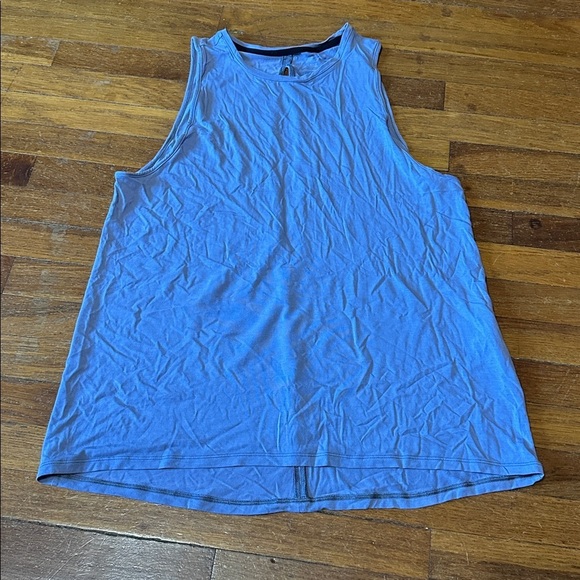 On Running Tops - On Running Women’s Blue Active Tank Top, Open Back, Large